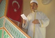 Bölücü zihniyet iş başında: Hutbede dil birliği bozuldu
