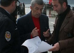 PKK ile pazarlığa karşı çıkan emekli askere gözaltı