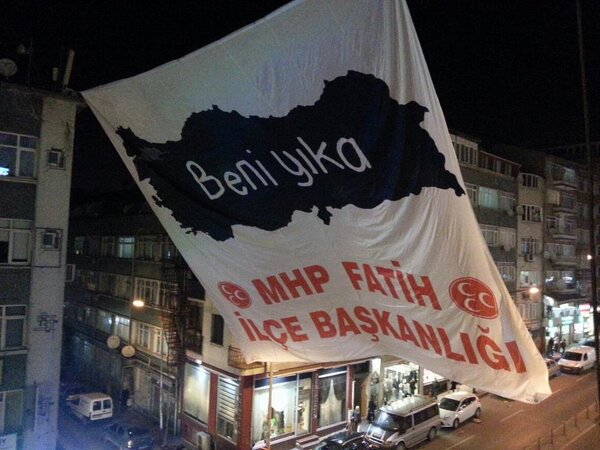 Pislik direniyor: 12 Ülkücü gözaltına alındı