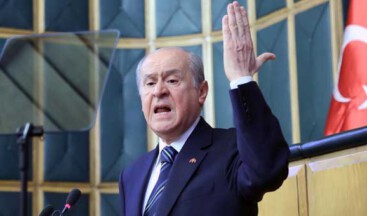 Bahçeli: Başkasının atına binen tez elden düşer