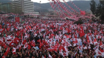 MHP medya sansürünü sosyal medyayla deldi