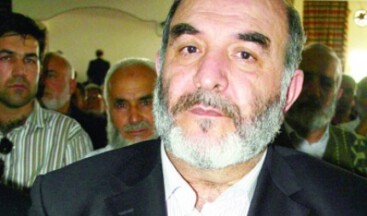 Ahmet Taşgetiren akilse, bu yazıyı yazan deli Ahmet mi?