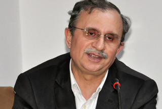 Akillerden şehitlere saygı yok, hakaret var