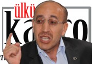 ÜLKÜCÜ PENCEREDEN BAKMAK