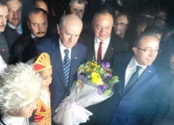 Türkiye sanki savaştadır. Türkiye sanki işgal altındadır.