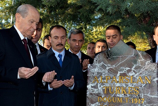 Bahçeli İslam coğrafyasına huzur diledi