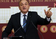 Başbakan, Öcalan ile düet yapsın”