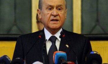 Bahçeli:Türk gençliği vatanına, geleceğine ve haklarına leke sürdürmeyecektir.