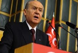 Türkiye hem içten hem de dıştan tazyik ve taciz altındadır.