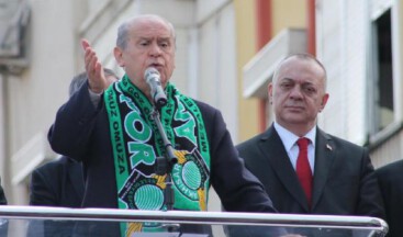 BAHÇELI: KAZAN DIBI GIBI KAPKARA OLDULAR