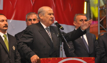 BAHÇELI: 17 ARALIK’TA YOLSUZLUK VE RÜŞVET SU YÜZÜNE ÇIKMIŞTIR