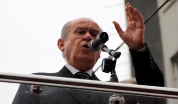 Bahçeli : Kendine göre bir düşünceye saplanmış.