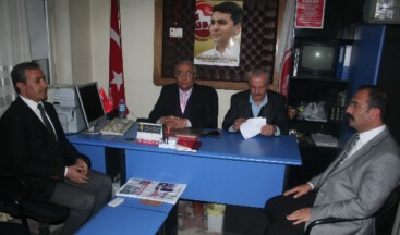 DP Adayı, MHP Adayı Lehine Yarıştan Çekildi
