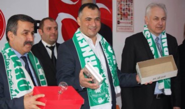 MHP İstanbul adayı Acar,Başbakan’ı eleştirdi.