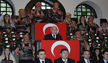 BİRİNCİ MECLİS’TE 23 NİSAN TÖRENİ…