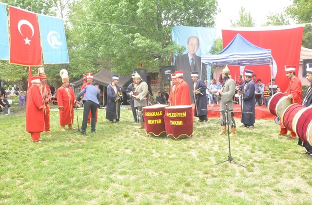 Kırıkkale Ülkü Ocakları 3 Mayıs Türkçülük Bayramını Celal Bayar Parkında Kutladı.