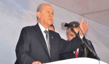 “AKP’Lİ ÜÇ DÖNEMCİLER PARTİ KURSUN”
