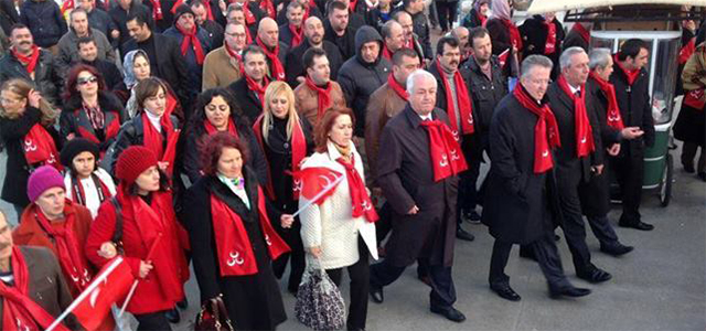 MHP’Lİ ÖZENSOY: EN BÜYÜK SORUMLU İKTİDARDIR VE BAŞTA BAŞBAKAN’DIR