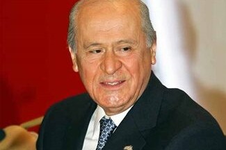 Bahçeli: “Cadı” nitelendirmesi zihnî bulanıklıktır