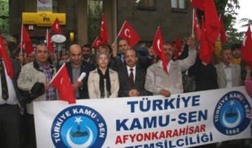 TÜRK BAYRAĞINA YAPILAN SALDIRI AFYONKARAHİSAR’DA PROTESTO EDİLDİ