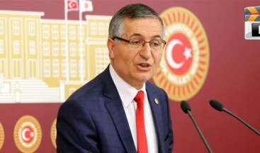 Özcan Yeniçeri: Silah Erdoğan’ın Şakağına Döndürülmüş