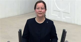 Ruhsar Demirel: Nereye gideceğini bilmeyenin hangi yoldan gittiğinin önemi yoktur