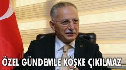 İhsanoğlu: Özel gündemle köşke çıkılmaz