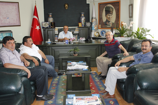 DİNAR’A YAPILAN HİZMETLER İLE İLGİLİ İSTİŞARE YAPILDI