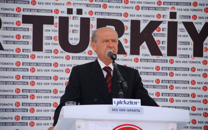 BAHÇELİ: ERDOĞAN KORKUDAN CUMHURBAŞKANLIĞI LİMANINA SIĞINIYOR