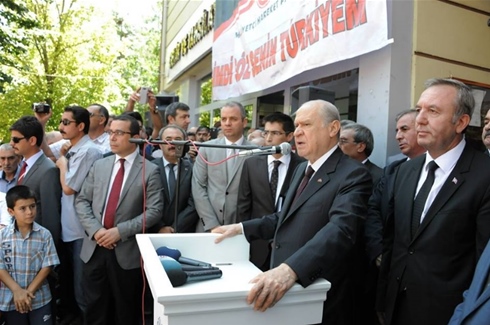 Bahçeli:Erdoğan’dan Cumhurbaşkanı Olmamalı