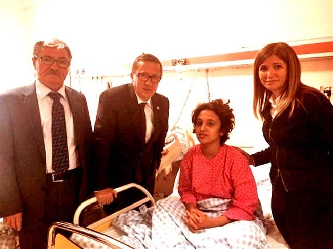 Savaş Yaralılarına Zühal Topcu Şefkati