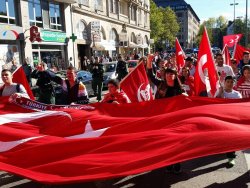 Almanyada PKK Lanetlendi