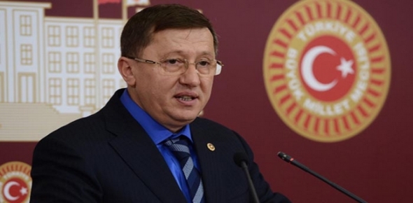 LÜTFÜ TÜRKKAN ‘PASSOLİG’İ MECLİS GÜNDEMİNE TAŞIDI