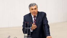 “BİR CUMHURBAŞKANI KAÇ KİŞİNİN İÇERİ ALINACAĞINI NEREDEN BİLİYOR”