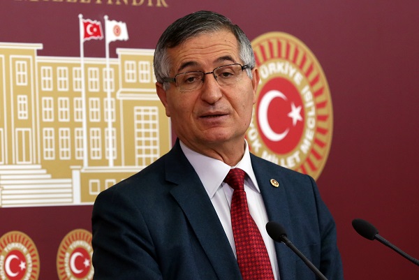 Yeniçeri, “Türkiye özgürlükler konusunda dibe vururken