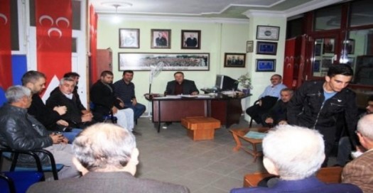 SANDIKLI MHP’DE DEVİR TESLİM