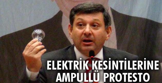 MHP Rize İl Başkanı’ndan elektrik kesintilerine ampullü protesto
