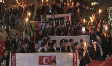 İSTANBUL ÜLKÜ OCAKLARI HOCALI’DA KATLEDİLENLERİ UNUTMADI
