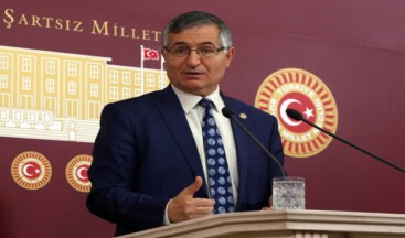 Yeniçeri, “Attan inip eşeğe binmenin manası yok.
