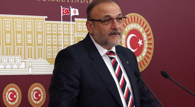 “Tam bir ekonomik kakafoni var”