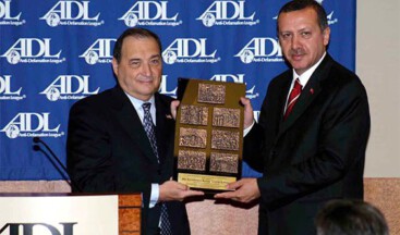 MHP ‘YAHUDİ ÖDÜLÜ’NÜN İADESİNİ SORDU, DIŞİŞLERİ NET CEVAP VEREMEDİ