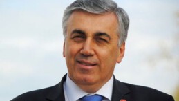 MHP’li Günal: Ekonomik kriz mi istiyorsunuz?