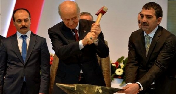 MHP’DEN LİDERİNE TAM DESTEK