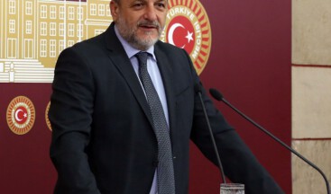 Senin, PKK’nın istekleri kabul edilmezse Türkiye’de kan mı gövdeyi götürecek?