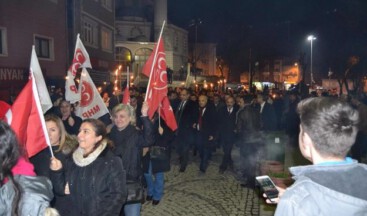 MHP-Ülkü Ocakları Çanakkale Şehitleri İçin Yürüdü