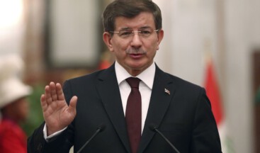 Cemaat Davutoğlu’nu indirdi: SIRADAKİ GELSİN