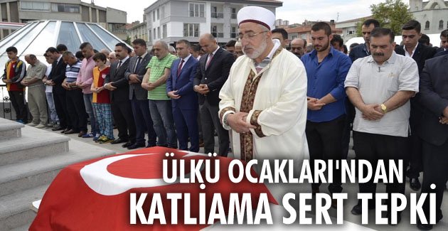 Doğu Türkistan sevdamızdan vazgeçmeyeceğiz