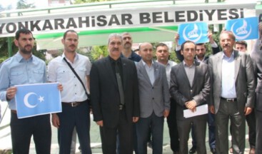 ÜLKÜ OCAKLARI ÇİN’İN UYGUR TÜRKLERİNE YAPTIĞI ZULMÜ PROTESTO ETTİ