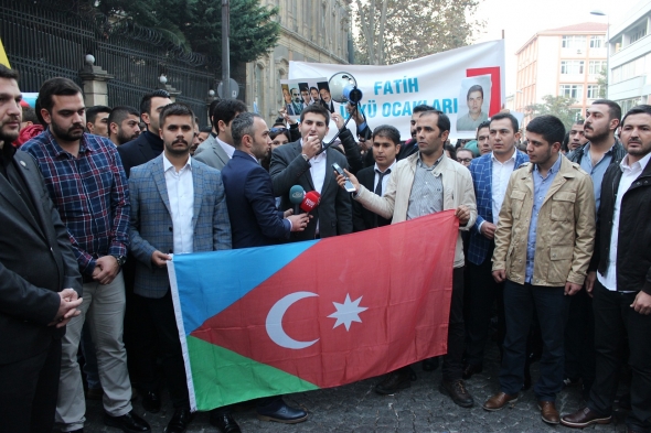 ÜLKÜ OCAKLARI GÜNEY AZERBAYCAN’A SAHİP ÇIKTI !