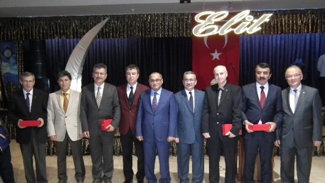 2015 Türk Kültürüne Hizmet Ödülleri Verildi